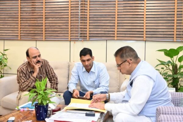 उत्तराखंड में बारिश का कहर जारी, 112 सड़कें अवरुद्ध; मंत्री गणेश जोशी ने दिए तत्काल बहाली के निर्देश