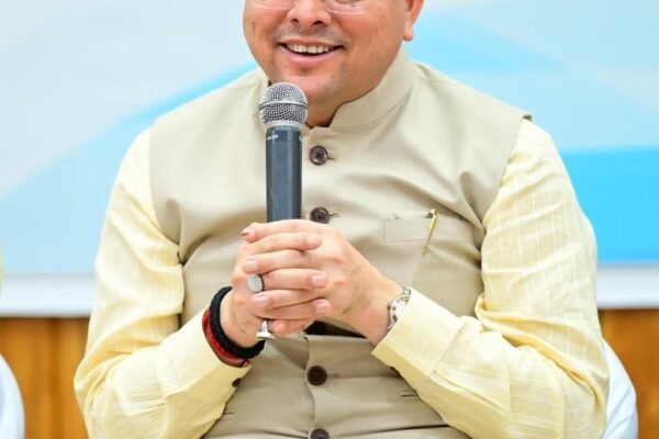 सभी जनपदों में खोले जाएंगे वृद्ध आश्रम – मुख्यमंत्री मुख्यमंत्री ने वरिष्ठ नागरिकों, दिव्यांगजनों से किया संवाद
