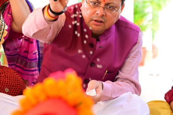 मुख्यमंत्री ने प्रदेशवासियों को दी विजयदशमी व दशहरा पर्व की बधाई एवं शुभकामनाएं